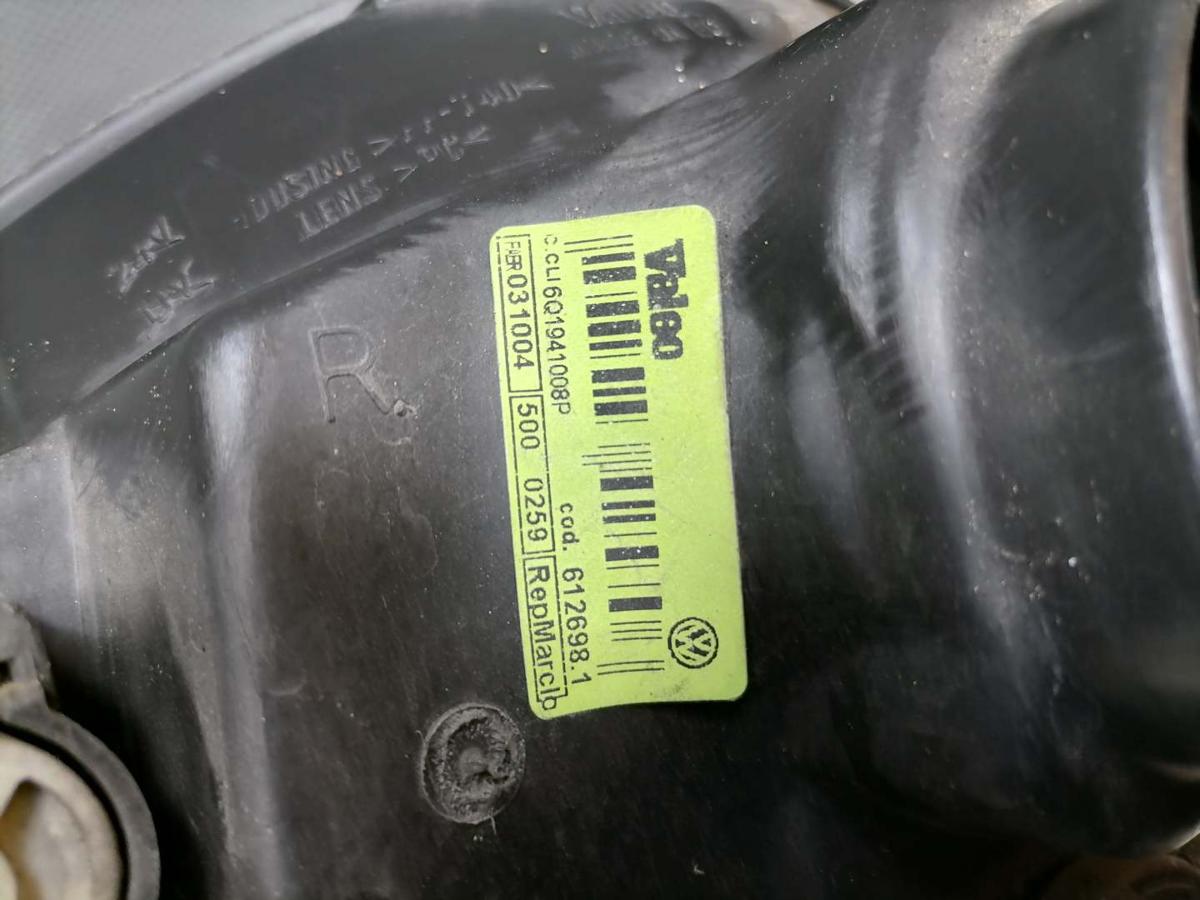 VW Polo 9N1 original Scheinwerfer vorn rechts Halogen Bj.2004